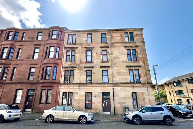 Flat to rent in Medwyn Street, Whiteinch, Glasgow