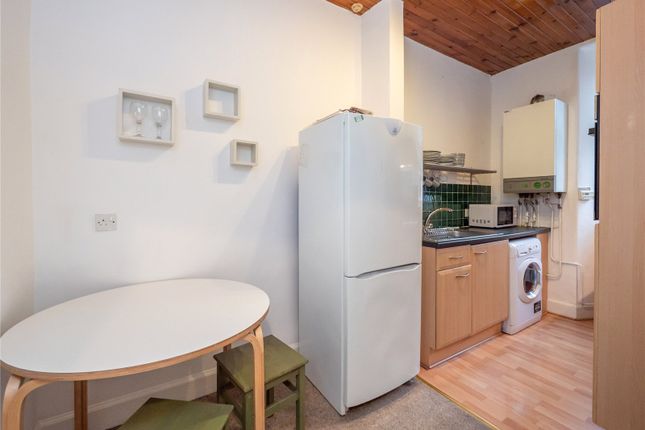 Flat 1F2, 17, Lochrin Place, Edinburgh photo 4