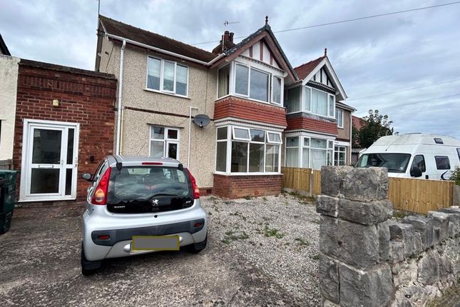 Flat for sale in Shaftesbury Avenue, Penrhyn Bay, Llandudno