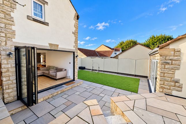 5, WETHERBY photo 2