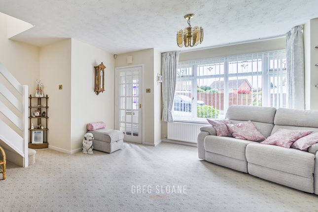 5 Whiston Close, Shrewsbury photo 2