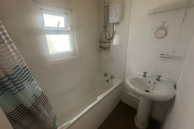 93B Rainham Road, Maidstone photo 4