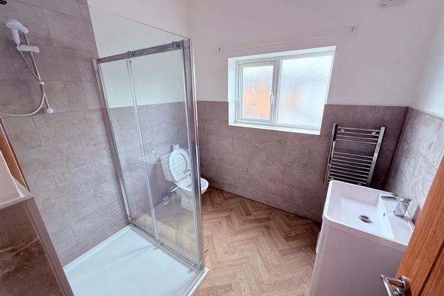 64a, Baxter Street, Warrington photo 4