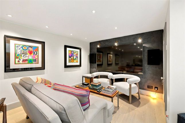 Lower Ground Floor, 354, Fulham Road, London photo 2