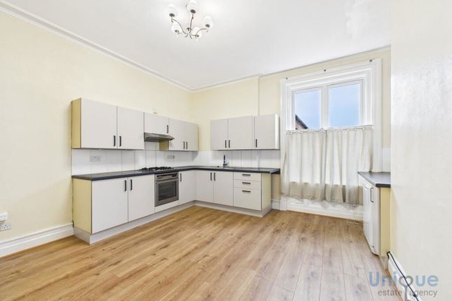 18, St. Annes Road East, Lytham St. Annes, Lancashire, FY8 1UL photo 4