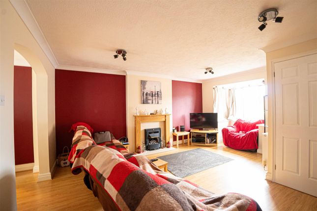 25, Chalvington Drive, St. Leonards-On-Sea photo 3