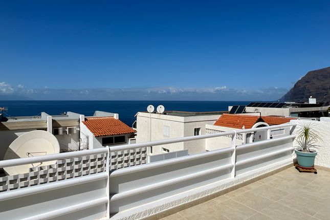Thumbnail Apartment for sale in Calle Palmera, Los Gigantes, Tenerife, Canary Islands, Spain