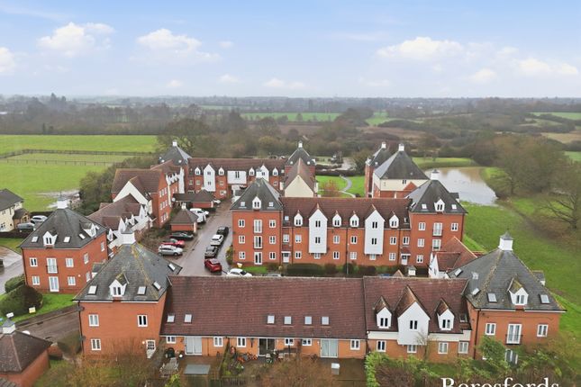57, Melba Court, Chelmsford photo 4
