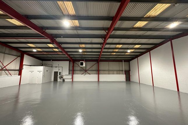 Thumbnail Warehouse to let in Unit 1, Dockwells Industrial Estate, Feltham TW14, Feltham,