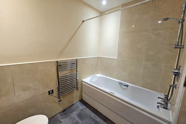 2, Croft House, Bradford photo 5
