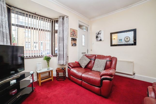 35, Priory Road, Alfreton photo 4