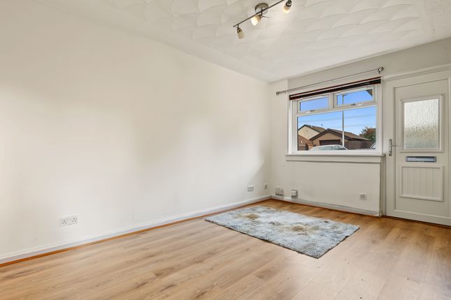 28, Alyth Drive, Falkirk photo 4