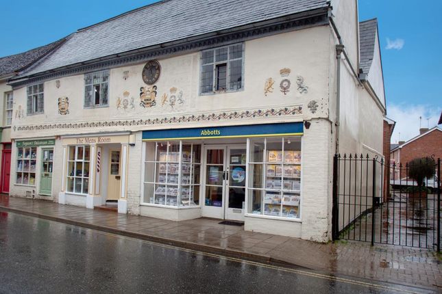 Commercial property to let in 46 High Street, Hadleigh, Ipswich, Suffolk