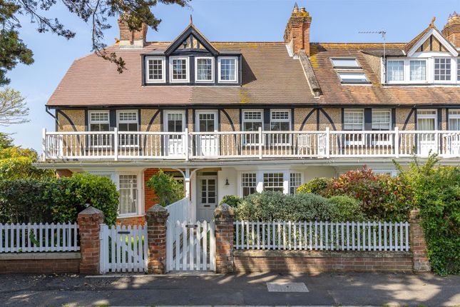 Terraced house to rent in Ryde Road, Seaview