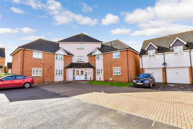 Thumbnail Flat for sale in Muir Place, Wickford, Essex