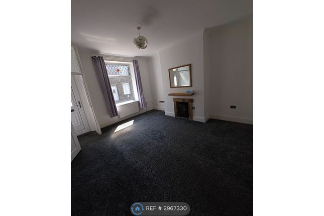 Dickson St, Colne photo 2