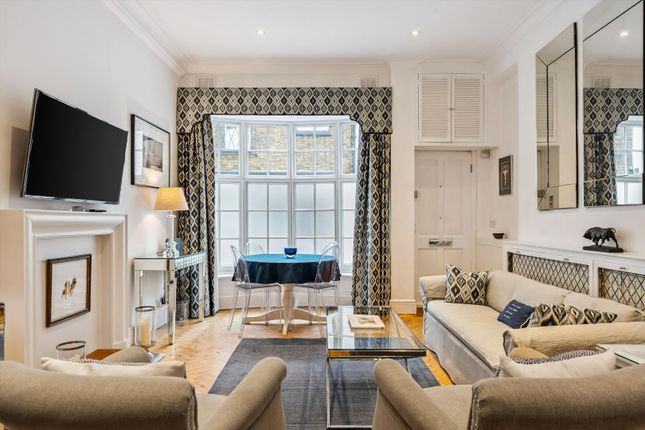 3, Eaton Terrace Mews, London photo 2