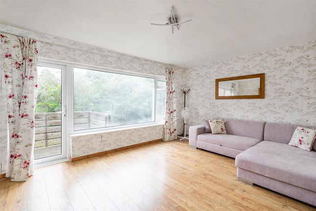 2 Oakland Close_17.Jpg