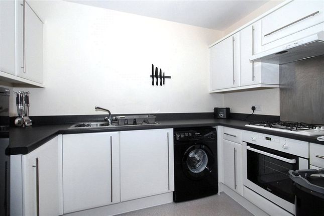 Flat 19,, The Butts, Littlehampton photo 2