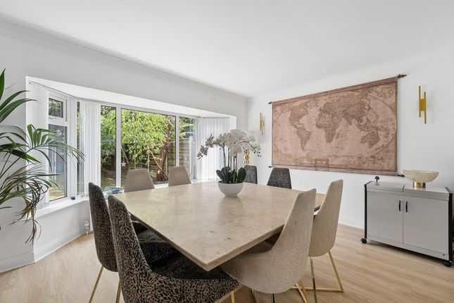 32, Daylesford Road, Cheadle photo 4
