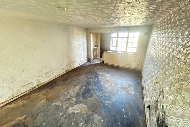 62, Kirkton Road, Glasgow photo 3