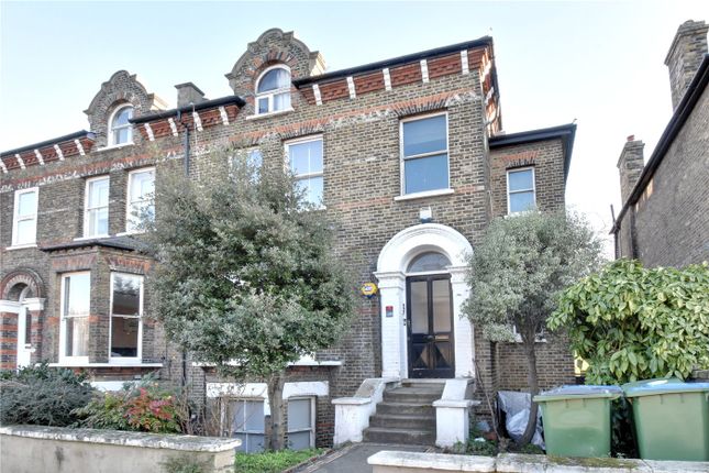 Flat for sale in Vanbrugh Hill, Blackheath, London