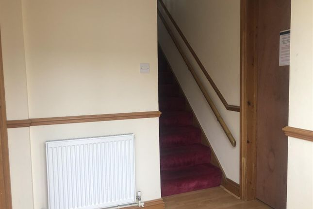 Terraced house to rent in Stanley Road, Cambridge