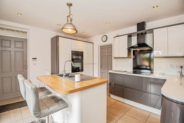 Bona-Vista, Adwick Road, Mexborough photo 2