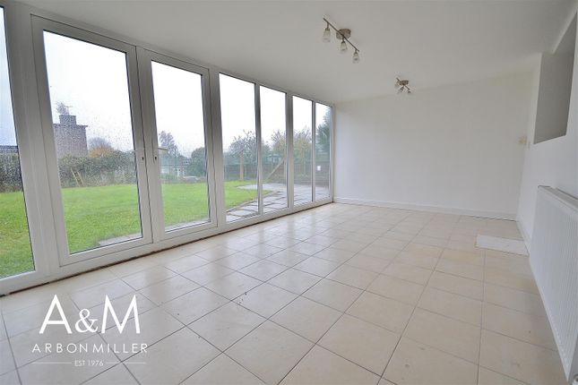 170, Burrow Road, Chigwell photo 4