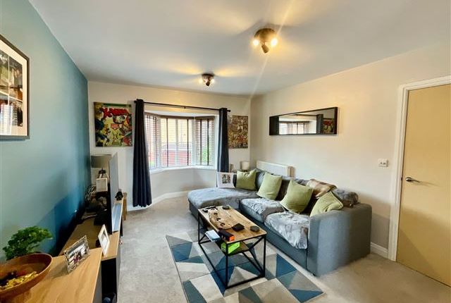 36, Falconer Way Treeton, Rotherham photo 4