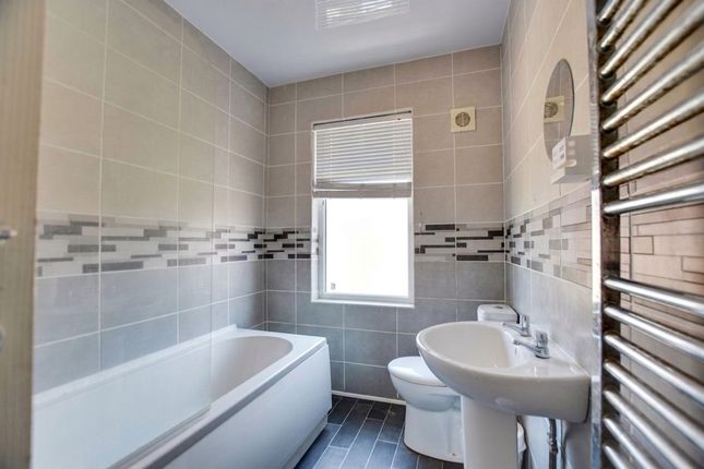 94 St. Leonards Road, Leicester photo 4