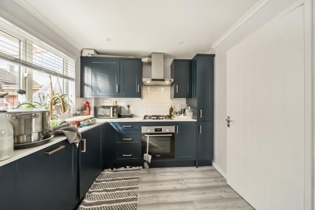 9, Prunus Close, Oxford photo 4