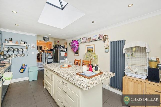 4, Cillocks Close, Hoddesdon photo 3
