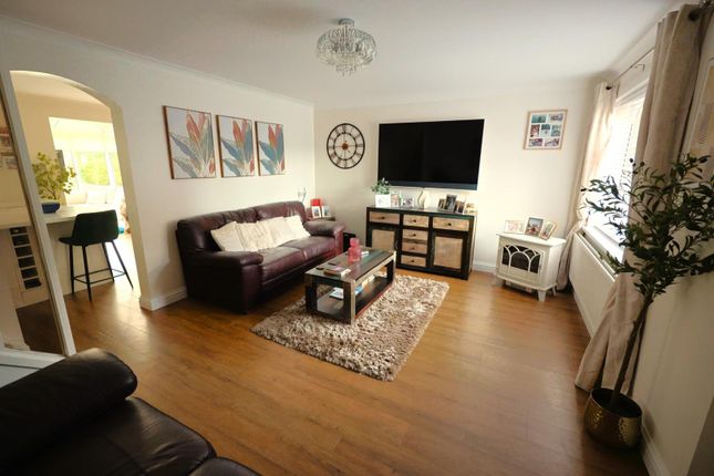 27, Brinkburn Close, Bishop Auckland photo 3