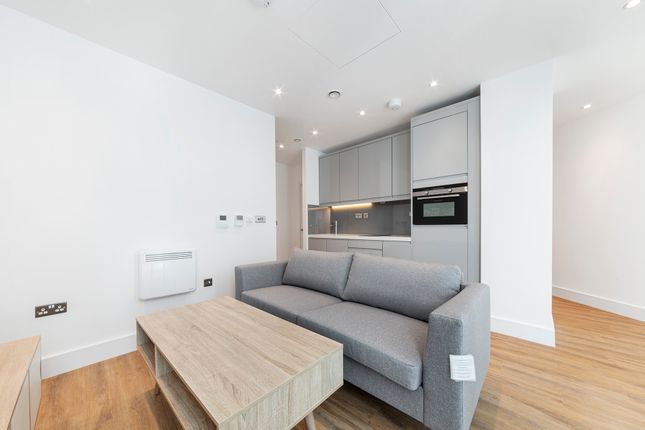 Thumbnail Studio to rent in West Gate, West Gate, London