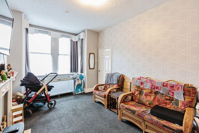 101, Elizabeth Street, Lancashire photo 3