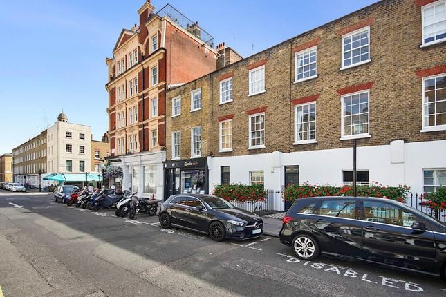 Thumbnail Flat for sale in York Street, London