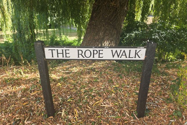 37, The Rope Walk, Canterbury photo 4