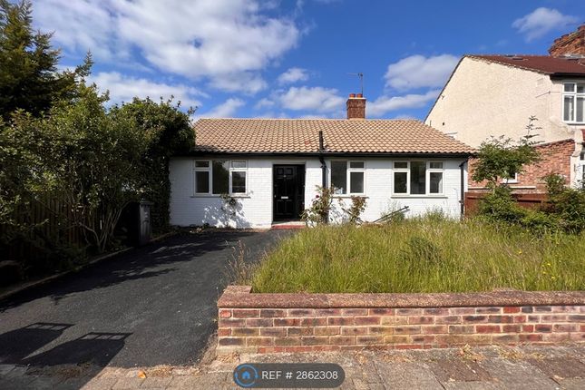 2-bed house on Westbury Road, Beckenham, £2,595/mo