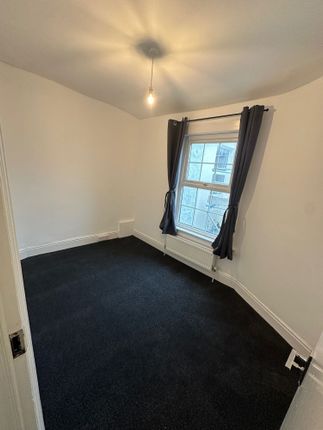 A Neat And Well-Maintained Single Bedroom Featurin...