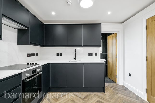 Studio 1, 434, Chiswick High Road, LONDON photo 4