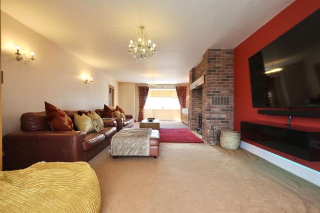 Detached house for sale in Stockwith Road, Gainsborough