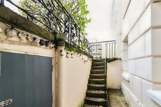 Flat 1, 100, Bath Road, Gloucestershire photo 2