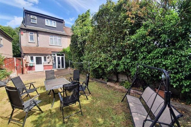 38, South Park Terrace, Ilford photo 3