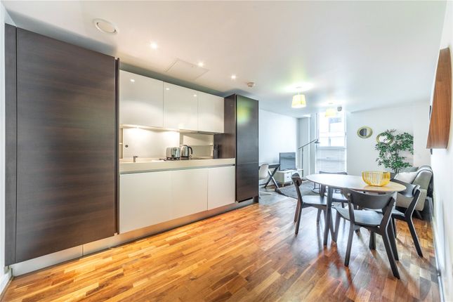 Flat for sale in Lamb's Passage, London