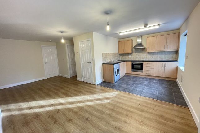 Thumbnail Flat to rent in Salisbury Street, Loughborough