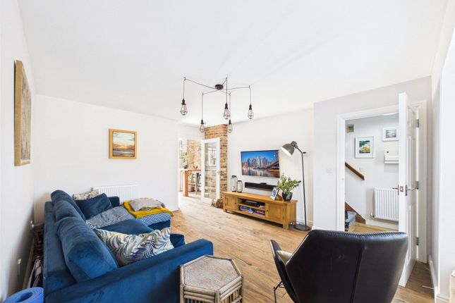 8, Onyx Walk, Cornwall photo 4