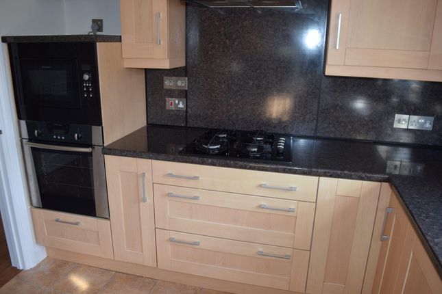 Flat 3 Westfields, Westfield Road, Burnham-On-Sea photo 4