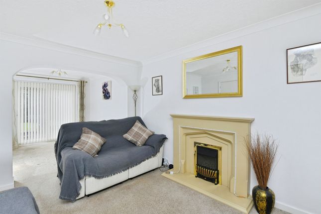 56, Pondfield Road, Saltash photo 2