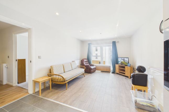 Flat 13, Atlas Place, Chatham photo 2